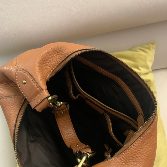 COLE HAAN premium leather bag - Picture 8 of 8